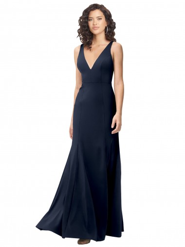Wholesale Classic V-Neck Long Stretch Crepe Prom Dress with V-Back